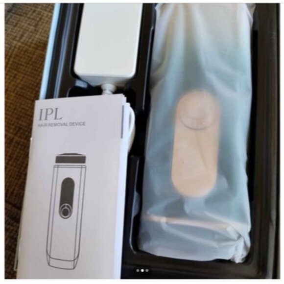 Laser Hair Remover Kit At Home New In Box IPL Brand At Home Hair Removal Device - Picture 4 of 6